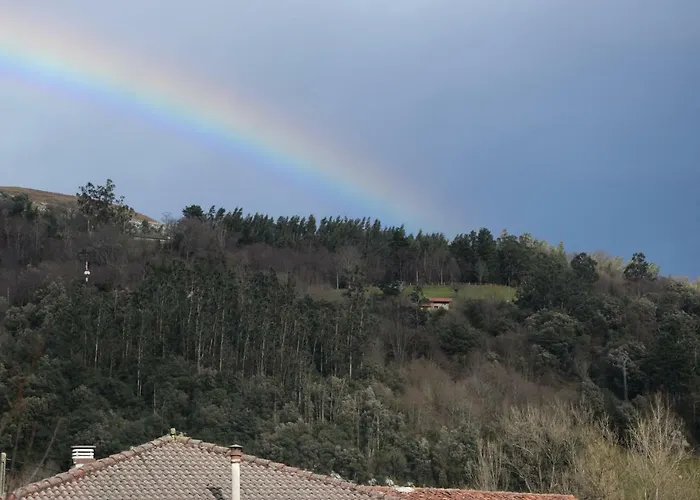 Apartamentos Arredondo شقة *